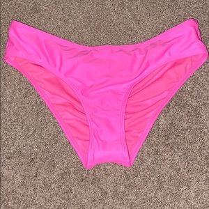 Cheeky bathing suit bottoms